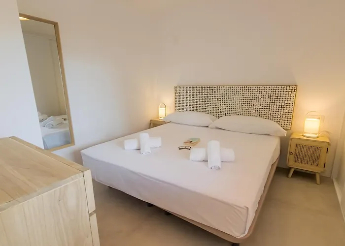 Avanoa - Zafiro Apartment *